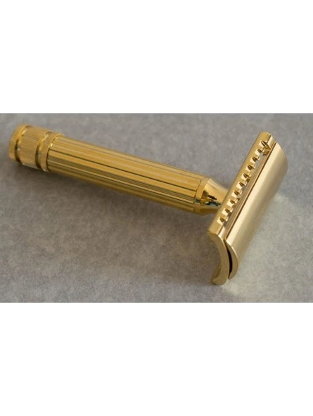 Maquinilla Afeitar Clásica Fatip "Gentile" Grande Dorada Peine Cerrado 4 Maquinilla Afeitar Clásica Fatip "Gentile" Grande Dorada Peine Cerrado - Imagen 2