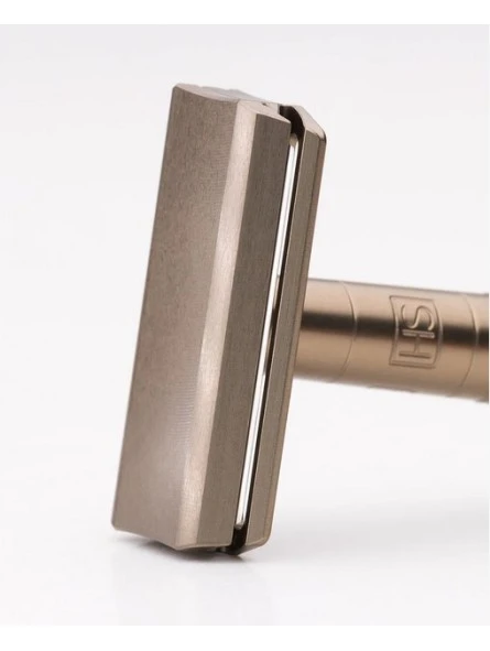 Maquinilla De Afeitar Clásica Aluminio Bronze Agresividad Leve Henson Shaving 8 Maquinilla De Afeitar Clásica Aluminio Bronze Agresividad Leve Henson Shaving - Imagen 6