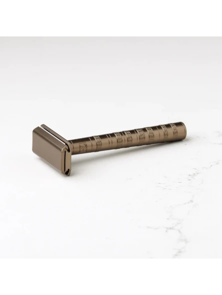 Maquinilla De Afeitar Clásica Aluminio Bronze Agresividad Leve Henson Shaving 3 Maquinilla De Afeitar Clásica Aluminio Bronze Agresividad Leve Henson Shaving