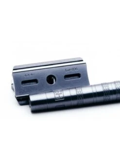 Maquinilla De Afeitar Clásica Aluminio Gris Agresividad Fuerte Henson Shaving