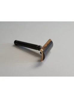 Maquinilla De Afeitar Clásica Fatip Picccolo Special Gold Edition -Gifts And Care-ES.com maquinilla de afeitar clasica fatip picccolo special gold edition 1