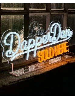 Señal "Sold Here" Neón Dapper Dan