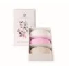 Set De Jabones Con Sakura Tokyo, White Moss Y Jasmine & Wate -Gifts And Care-ES.com set de jabones sakura tokyo white moss jasmine water lily acca kappa 3x150g